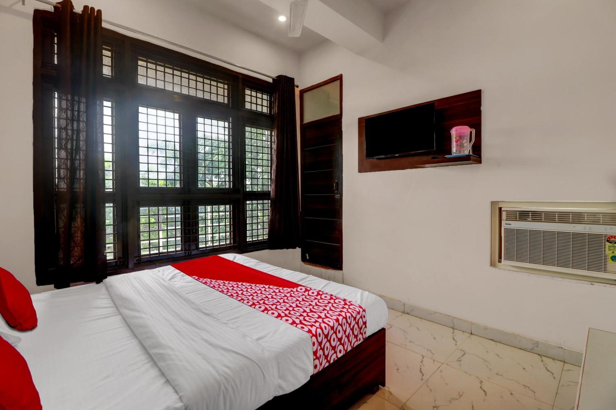 Hotel O Om Pushp Residency Mathura Εξωτερικό φωτογραφία