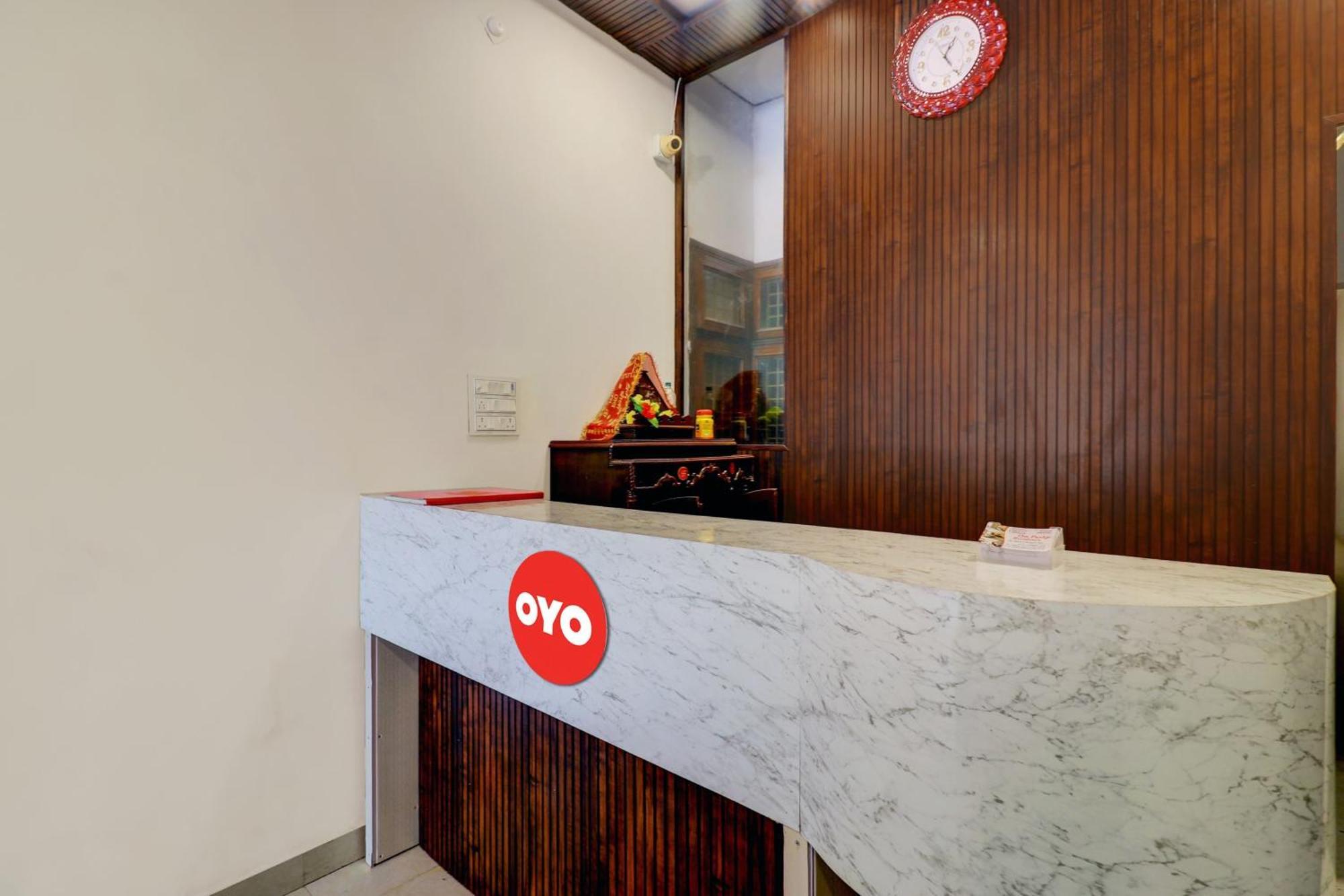 Hotel O Om Pushp Residency Mathura Εξωτερικό φωτογραφία